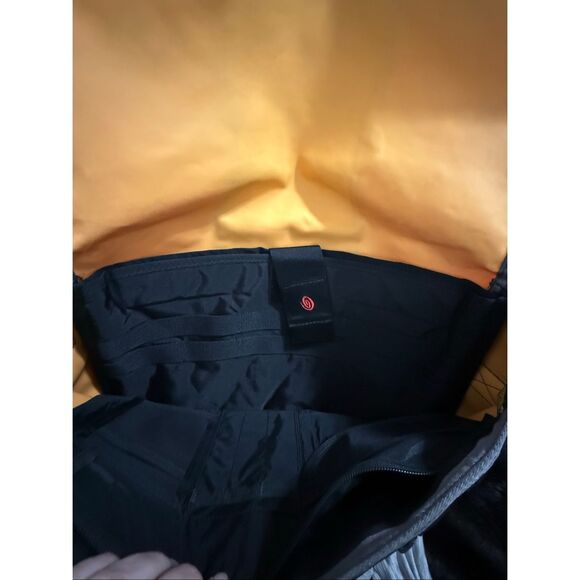 Timbuk2 Custom Medium Size (11' X 17") Messenger Bag with tropical print - Picture 5 of 5